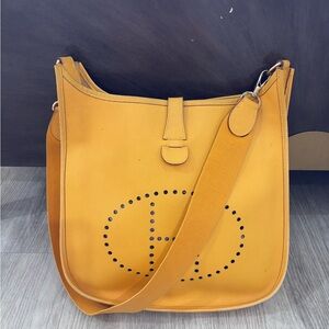 Authentic HERMES EVELYNE GM clemence Jaune Amber yellow crossbody bag